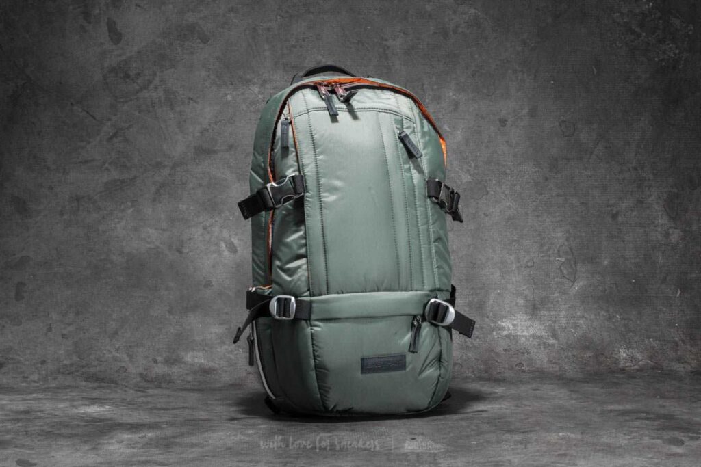 Mochila Eastpack modelo Floid